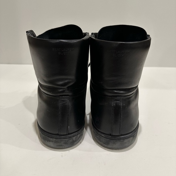 Authentic Men’s Saint Laurent high top sneaker - Picture 6 of 9